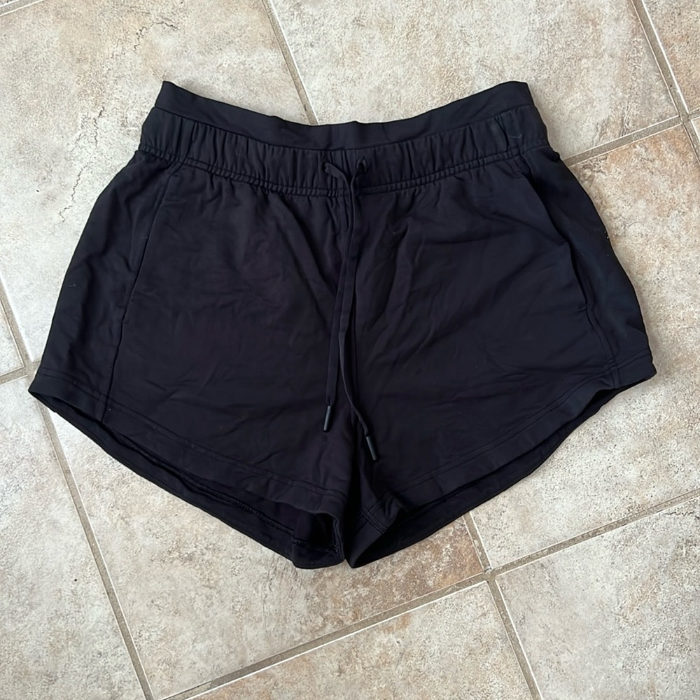 Lululemon lounge shorts